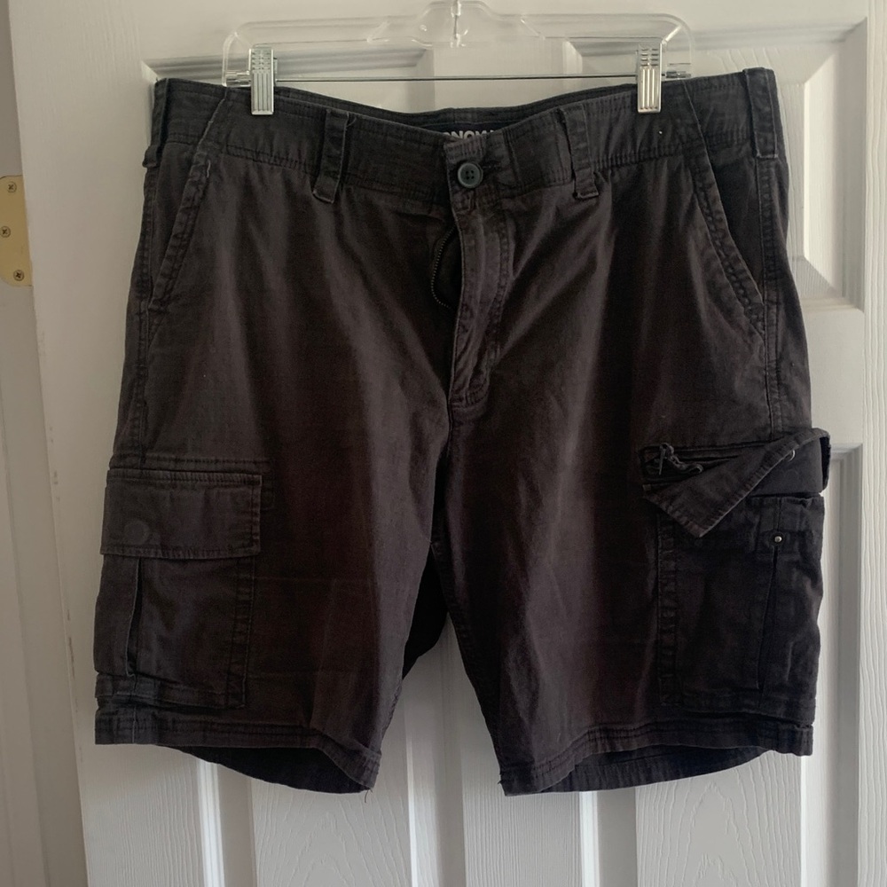 Sonoma Dark Gray Cargo Shorts for Men